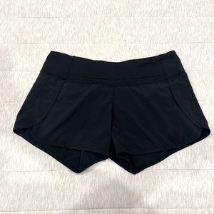 Lululemon Speed Up Short Low-Rise Lined